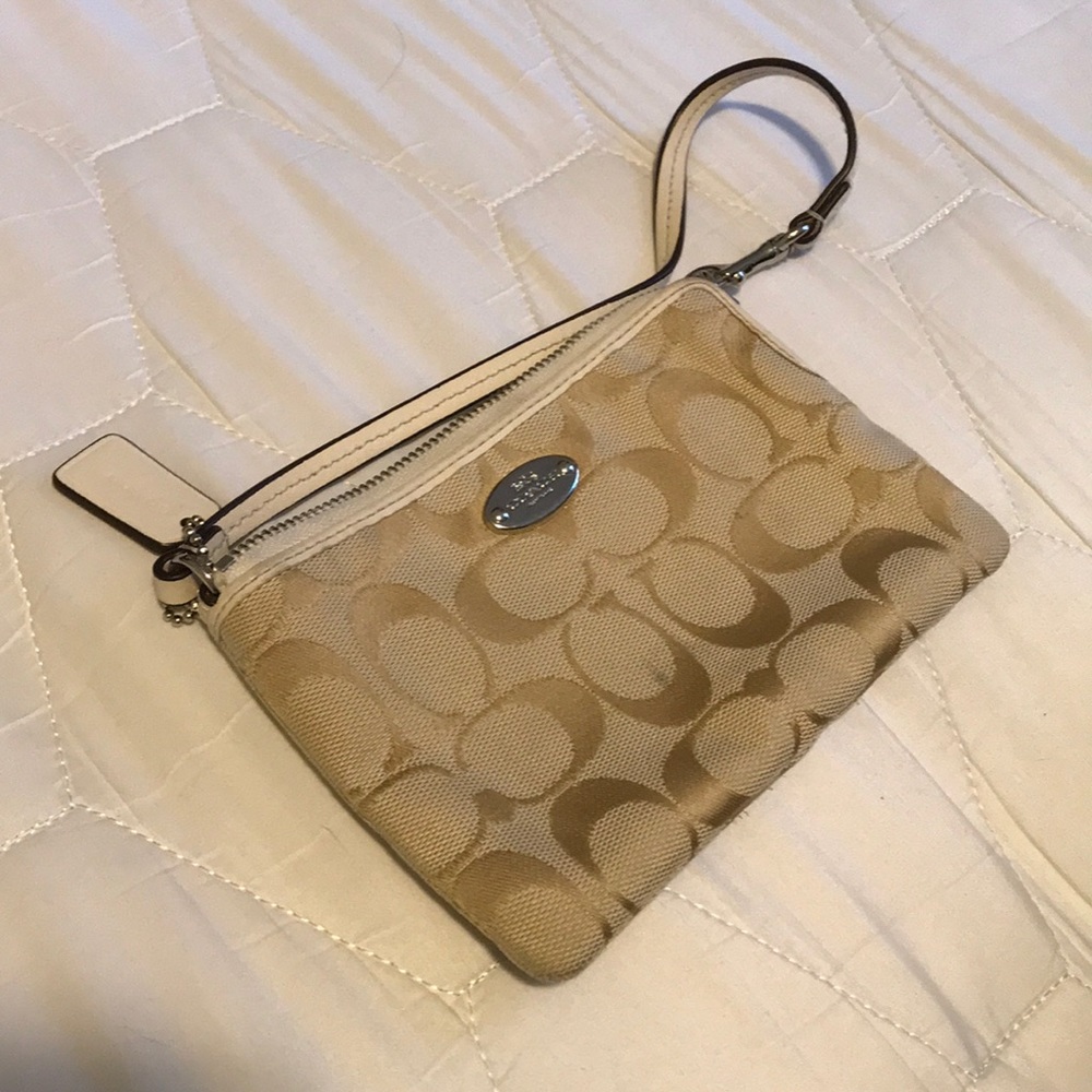 Coach wristlet